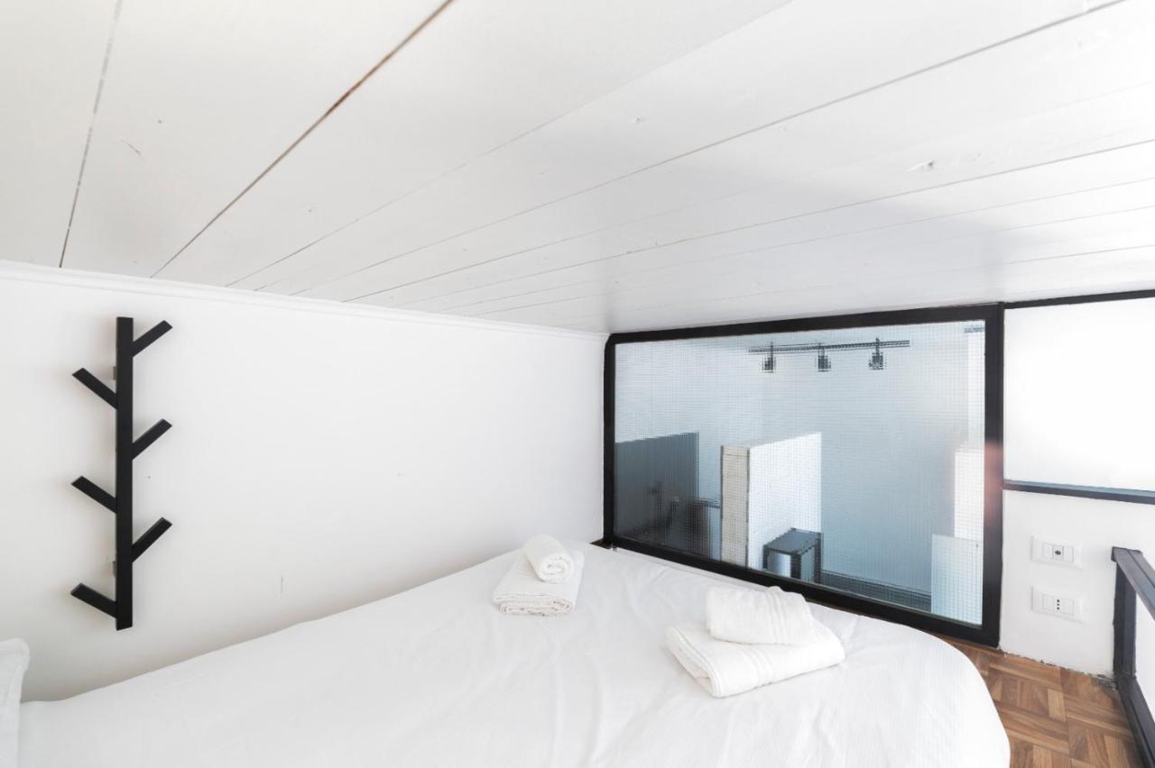 Naviglio Pavese Studio Apartment Milan Luaran gambar