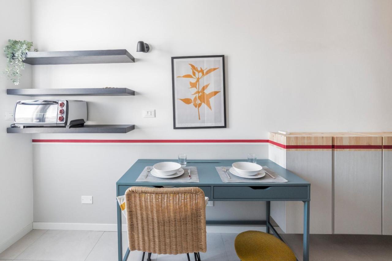 Naviglio Pavese Studio Apartment Milan Luaran gambar